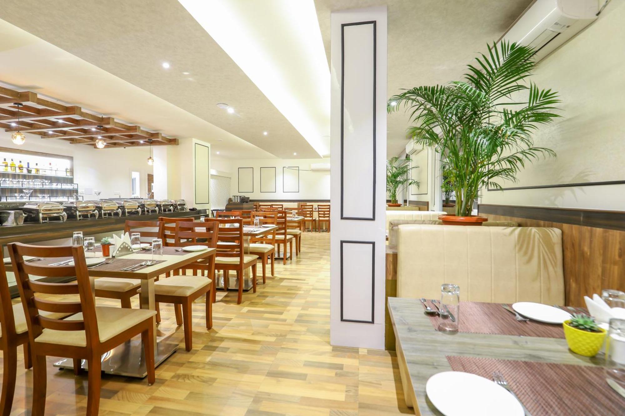Hotel Banari Regency By Summit Namchi Esterno foto
